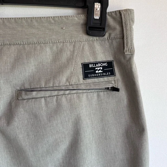 Billabong cross fire submersible land or water shorts, mens 33, tan, back zip - Picture 3 of 12